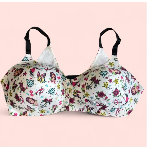 Torrid Dream Wire-Free Bra Sz 42C in Star Girl Tattoo Bright White - Picture 3 of 3